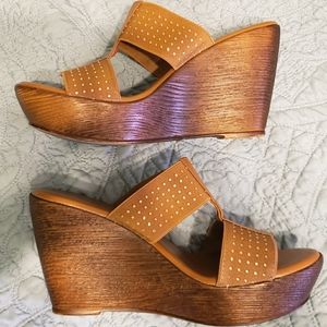 Italian Shoemakers Wedge Heel